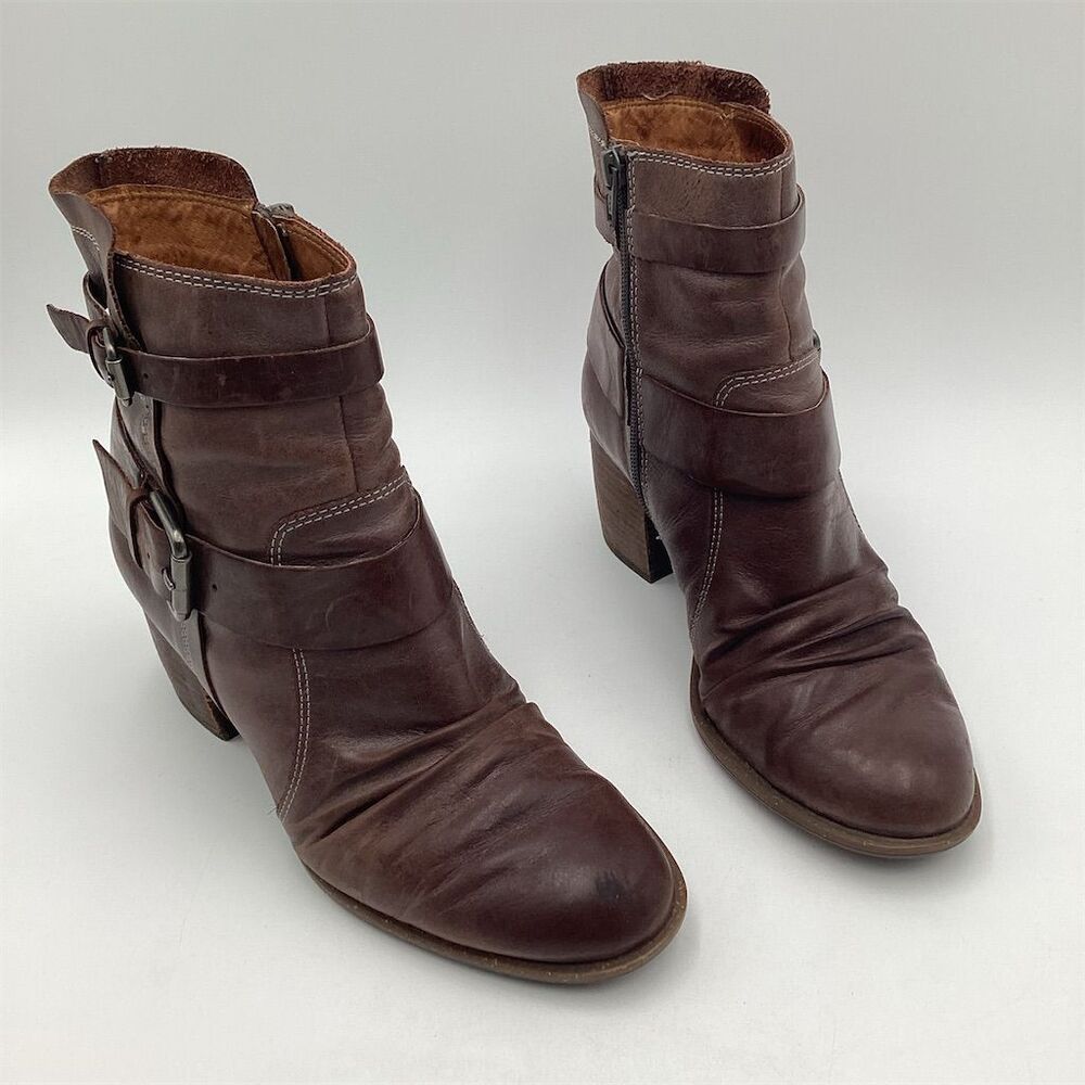 Naya Women's Brown Leather Ankle Booties Size 8.5 W Casual Block Heel